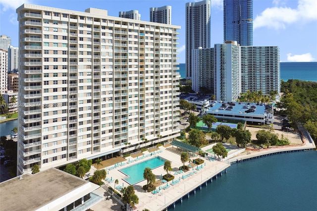 500 Bayview Dr 1422, Sunny Isles Beach, FL 33160