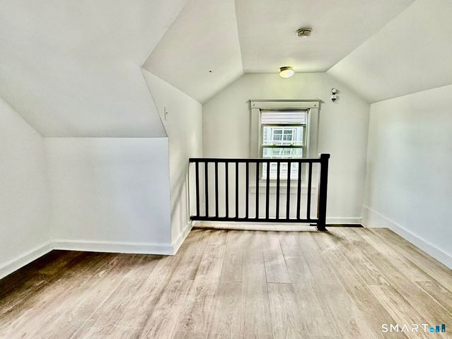 60 Stephen Street, Stamford, CT 06902