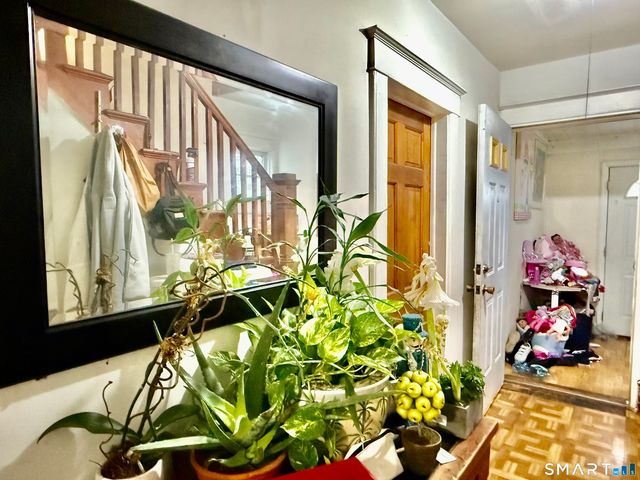 60 Stephen Street, Stamford, CT 06902