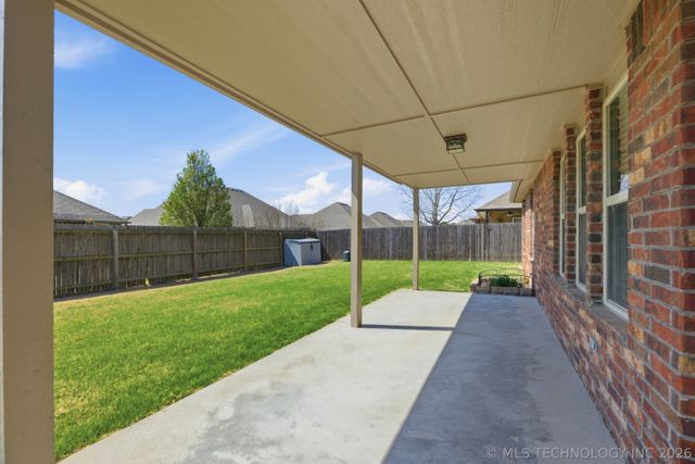 14320 E 92nd Street North, Owasso, OK 74055