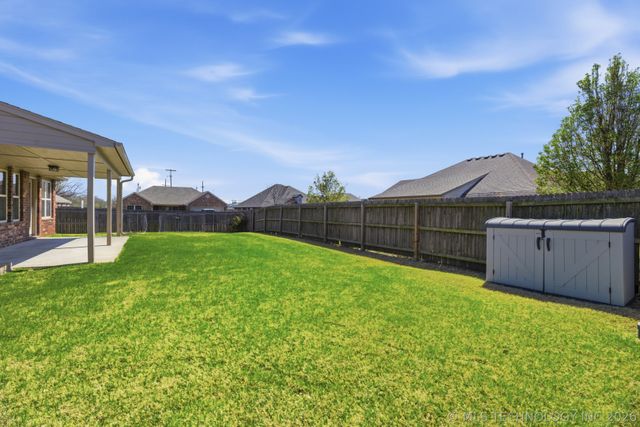 14320 E 92nd Street North, Owasso, OK 74055