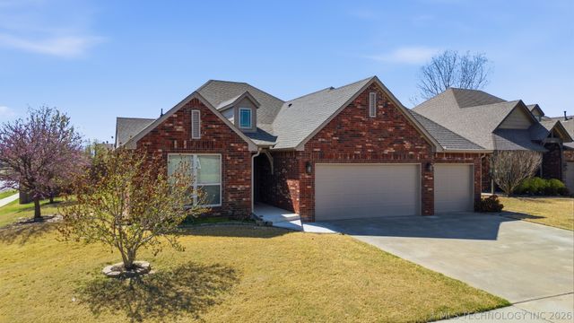 14320 E 92nd Street North, Owasso, OK 74055