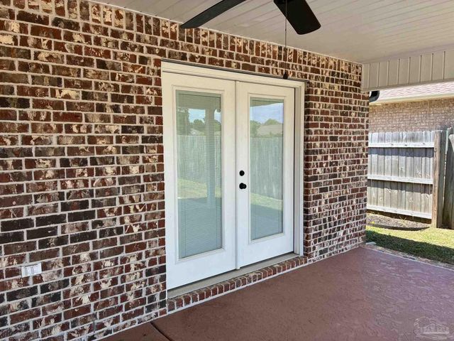 4090 Manchester Ct, Pace, FL 32571