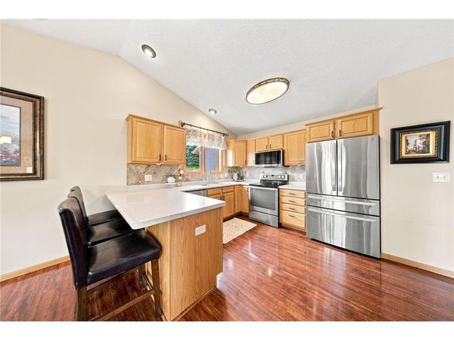 413 New Century Drive, Hudson, WI 54016