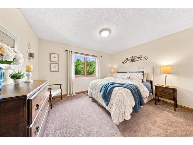 413 New Century Drive, Hudson, WI 54016