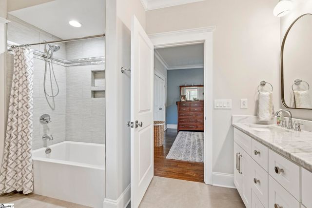 208-B Perry Avenue, Greenville, SC 29601