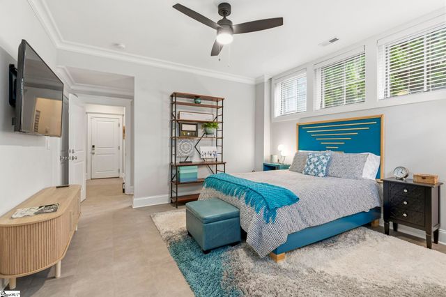 208-B Perry Avenue, Greenville, SC 29601