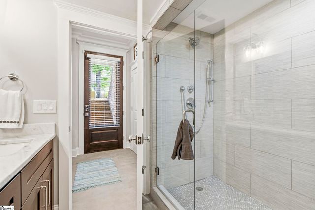 208-B Perry Avenue, Greenville, SC 29601