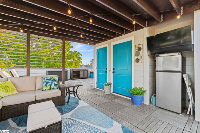 208-B Perry Avenue, Greenville, SC 29601