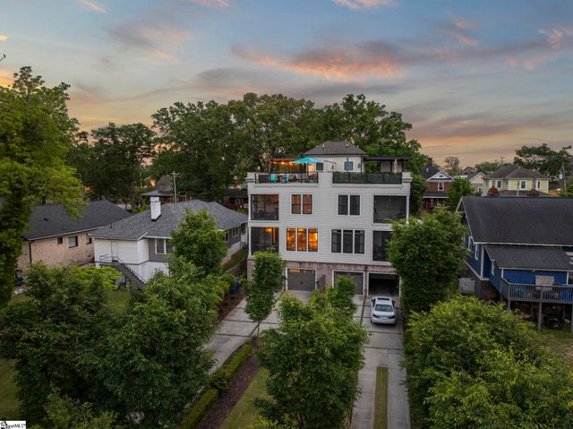 208-B Perry Avenue, Greenville, SC 29601