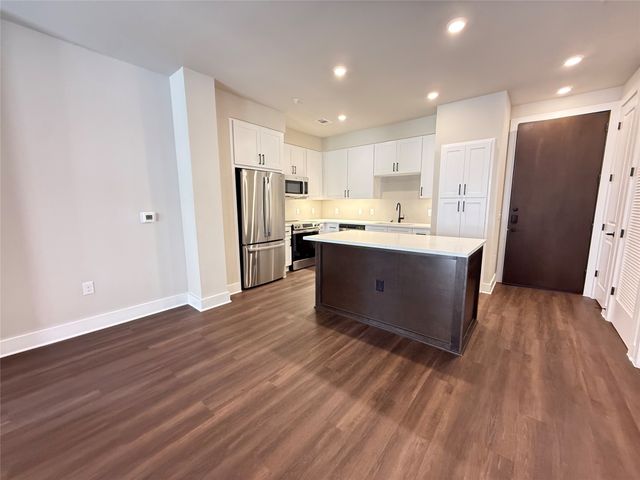 3255 Carlisle Street 2106, Dallas, TX 75204