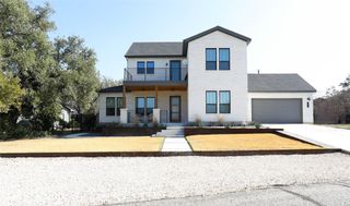 330 Kendall RD, Spicewood, TX 78669