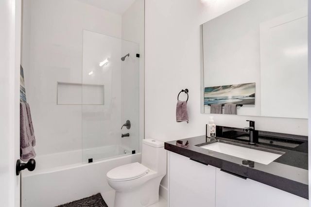 2962 NW 10th Court, Fort Lauderdale, FL 33311