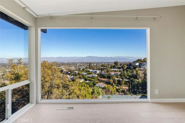 3844 Bobstone, Sherman Oaks, CA 91423