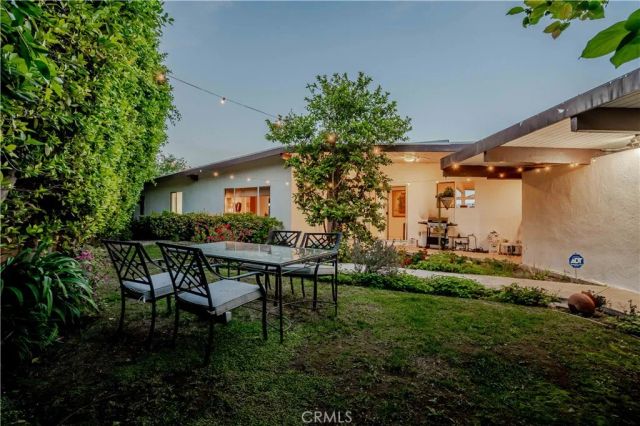 3844 Bobstone, Sherman Oaks, CA 91423