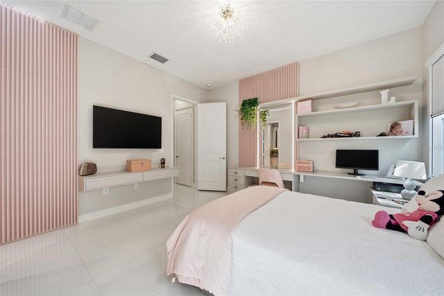 2420 COCO PALM CIRCLE, Wesley Chapel, FL 33543