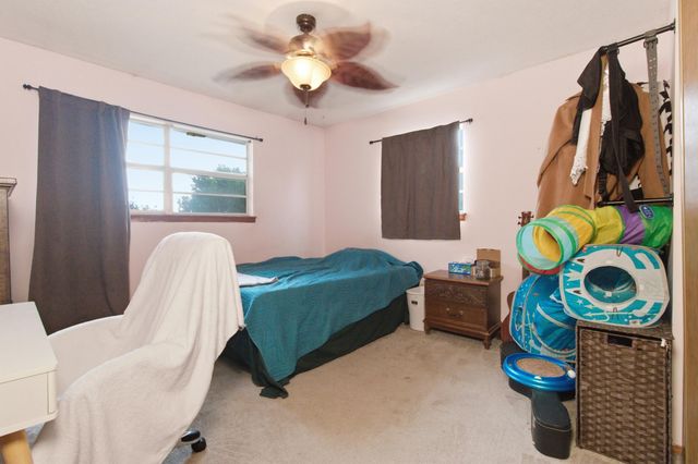 2806 W Chicago Street, Springfield, MO 65803