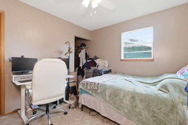 2806 W Chicago Street, Springfield, MO 65803