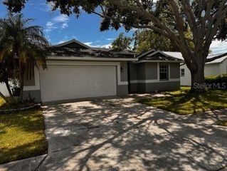 2519 SOUTHERN OAK CIRCLE, Clearwater, FL 33764
