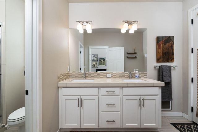 63154 Iner Loop, Bend, OR 97701