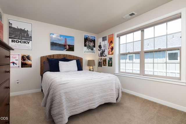 63154 Iner Loop, Bend, OR 97701