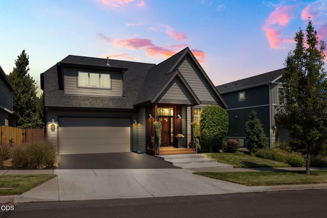 63154 Iner Loop, Bend, OR 97701