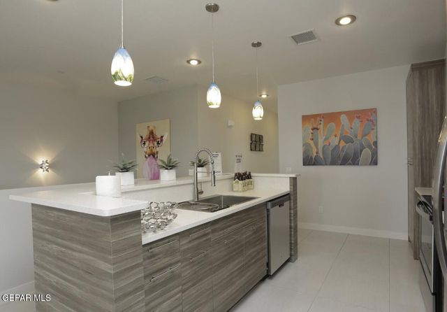 5545 Buckley Drive 1, El Paso, TX 79912