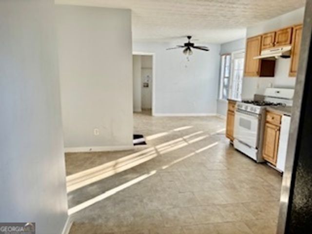 6659 Setter Drive, Riverdale, GA 30296