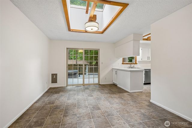 6724 Alder Glen Drive SE, Olympia, WA 98513