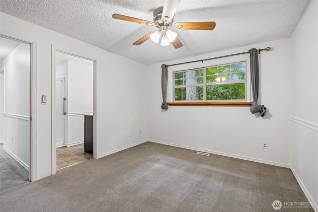 6724 Alder Glen Drive SE, Olympia, WA 98513