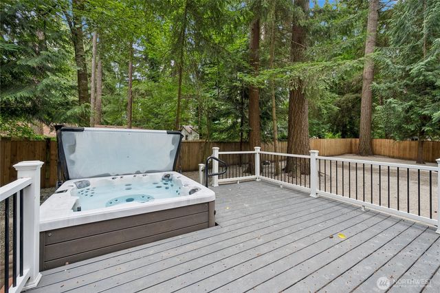 6724 Alder Glen Drive SE, Olympia, WA 98513