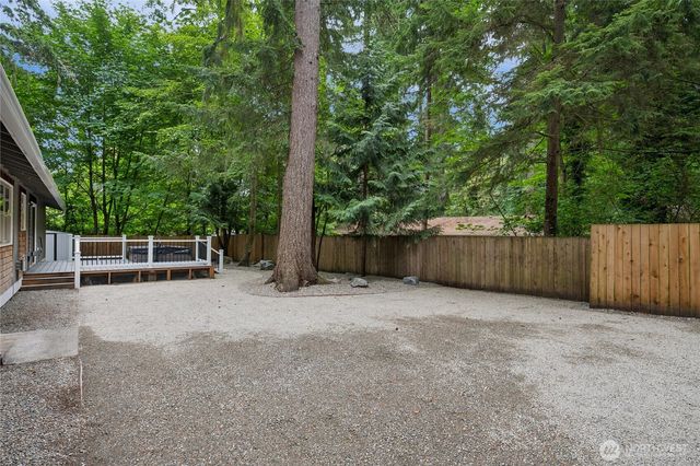 6724 Alder Glen Drive SE, Olympia, WA 98513