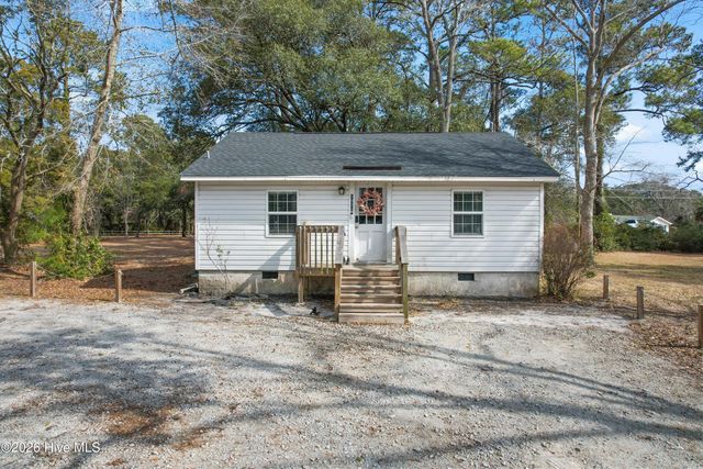 1933 Holden Beach Road SW, Holden Beach, NC 28462