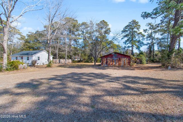 1933 Holden Beach Road SW, Holden Beach, NC 28462