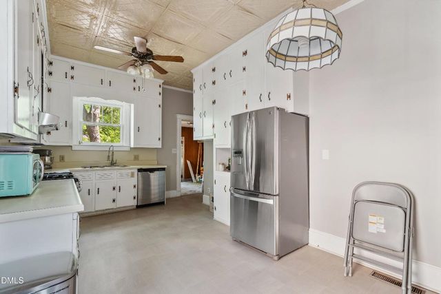 116 Hawthorne Road, Raleigh, NC 27605