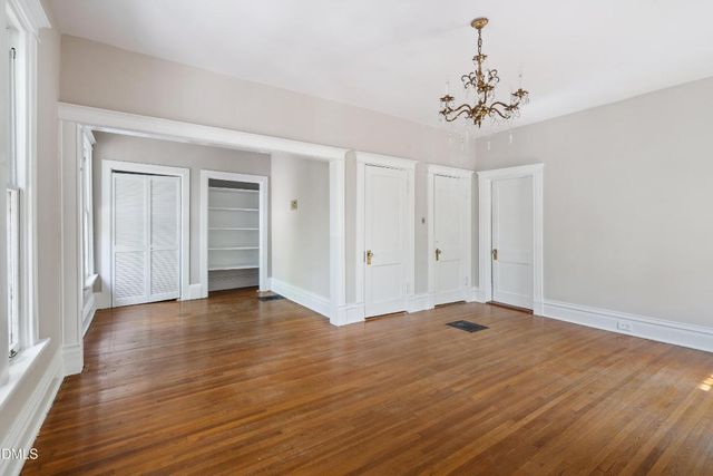 116 Hawthorne Road, Raleigh, NC 27605