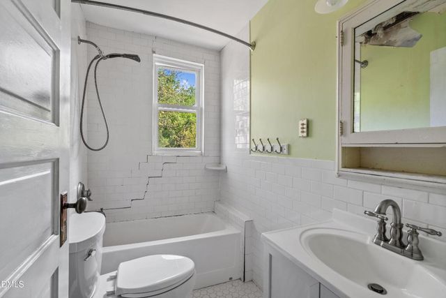 116 Hawthorne Road, Raleigh, NC 27605