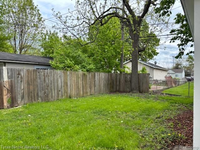 11026 Studebaker Avenue, Warren, MI 48089