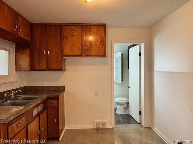 11026 Studebaker Avenue, Warren, MI 48089