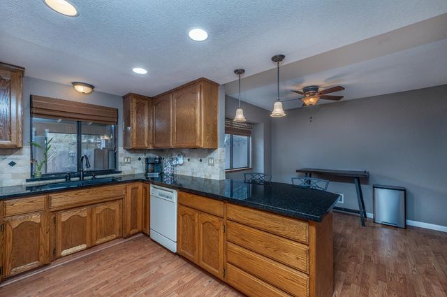 2108 Canadian Cir, Modesto, CA 95356