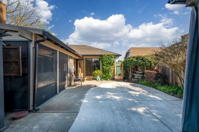 2108 Canadian Cir, Modesto, CA 95356