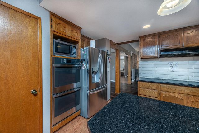 2108 Canadian Cir, Modesto, CA 95356