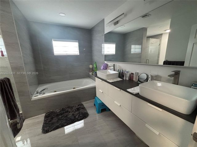 10253 NW 51st Terrace 10253, Doral, FL 33178
