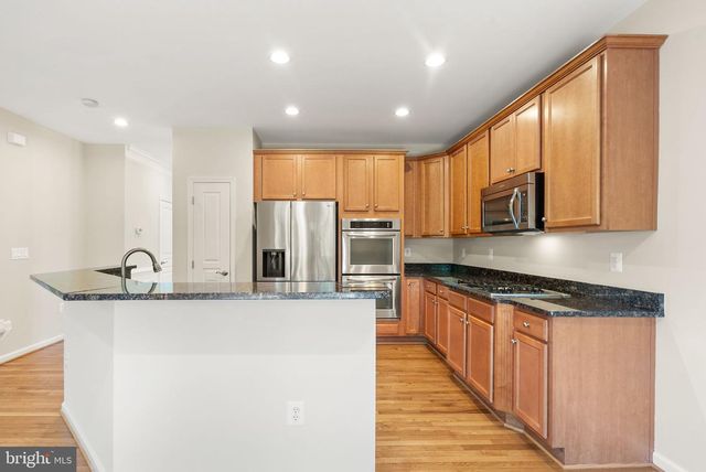 5484 AMBERVIEW CT, Manassas, VA 20112