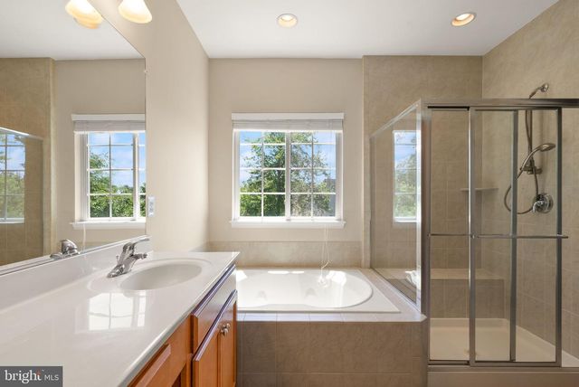 5484 AMBERVIEW CT, Manassas, VA 20112