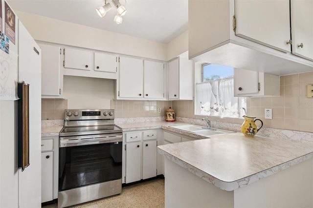6432 SPRING HILL DRIVE, Spring Hill, FL 34606