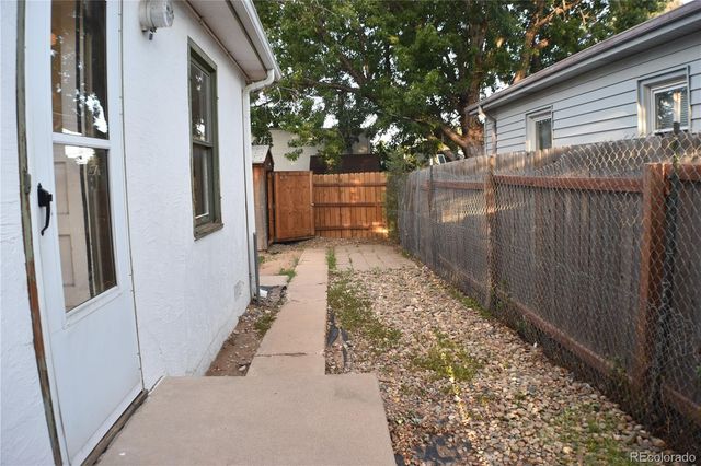 2921 Beacon Street, Colorado Springs, CO 80907