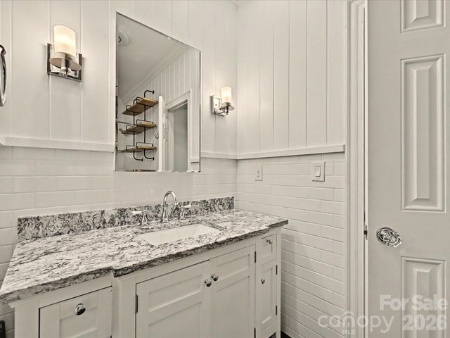 2117 Sandy Pond Lane, Waxhaw, NC 28173