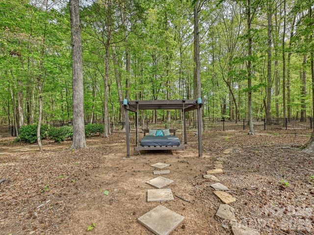 2117 Sandy Pond Lane, Waxhaw, NC 28173