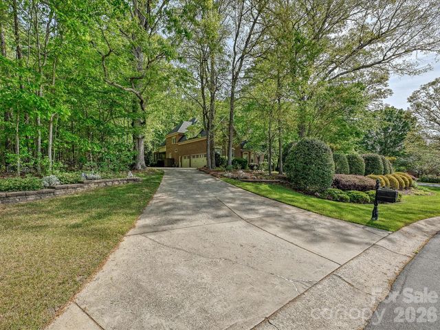 2117 Sandy Pond Lane, Waxhaw, NC 28173